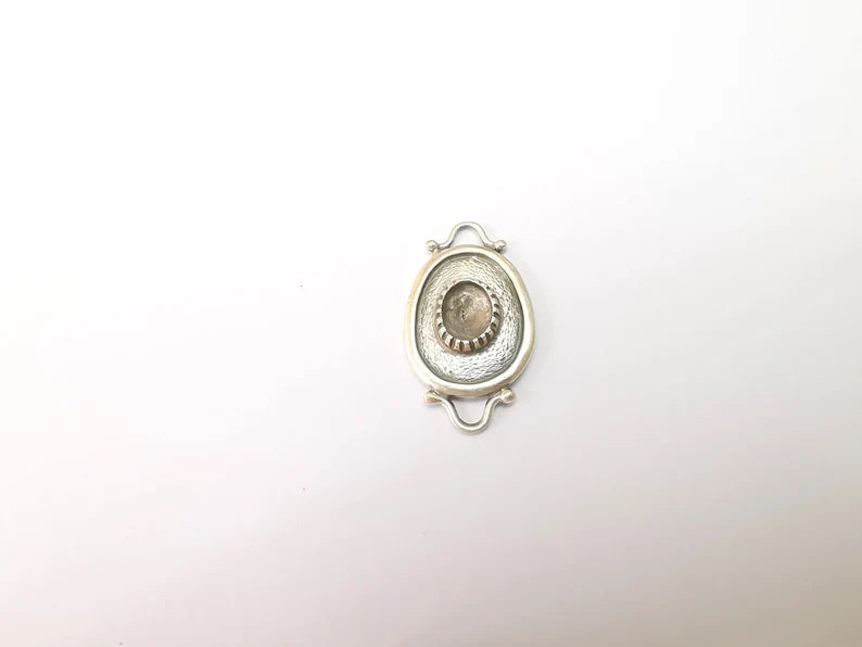 Silver Dangle Charms Blank, Earring Charms Base, Cabochon Bezel, inlay Mounting, Resin Necklace, Antique Silver Plated Brass 39x22mm G35503