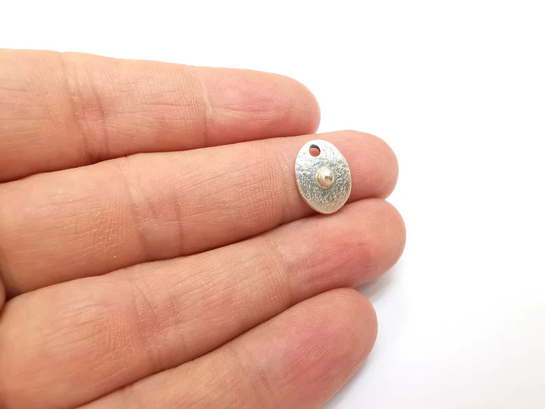 5 Silver Oval Charms, Boho Charms, Rustic Charms, Earring Charms, Silver Pendant, Necklace Parts, Antique Silver Plated 14x10mm G35608