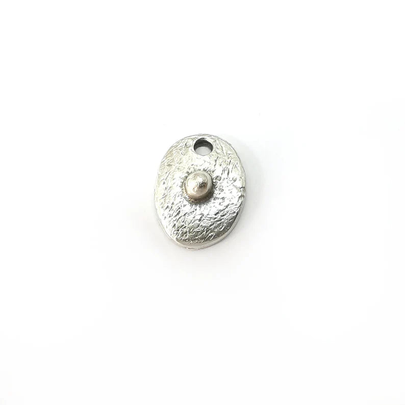 5 Silver Oval Charms, Boho Charms, Rustic Charms, Earring Charms, Silver Pendant, Necklace Parts, Antique Silver Plated 14x10mm G35608