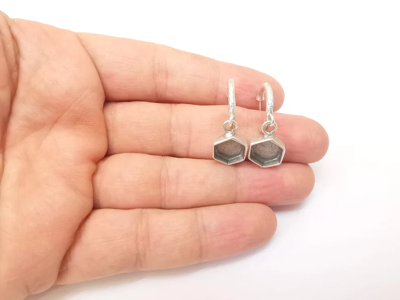 Earring Stud Base, HexagonEarring Blank, Ear Settings Resin Bezel, Cabochon Mounting, Antique Silver Plated Brass (10mm blanks) G35623