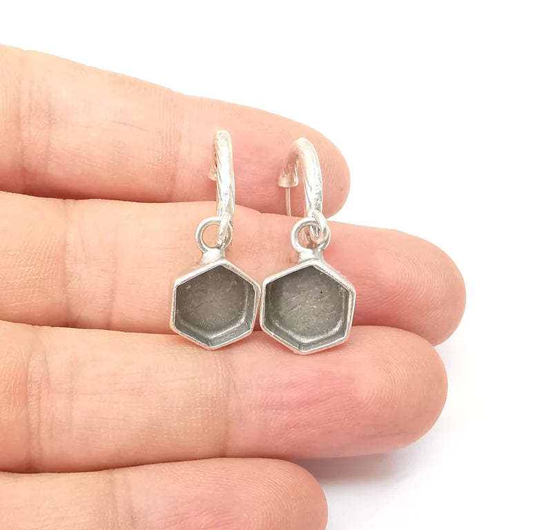 Earring Stud Base, HexagonEarring Blank, Ear Settings Resin Bezel, Cabochon Mounting, Antique Silver Plated Brass (10mm blanks) G35623