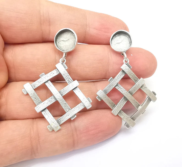 Square Earring Base, Dangle Resin Earring Blank, Ear Settings Bezel, Cabochon Mountings, Antique Silver Plated Brass (10mm blanks) G35624