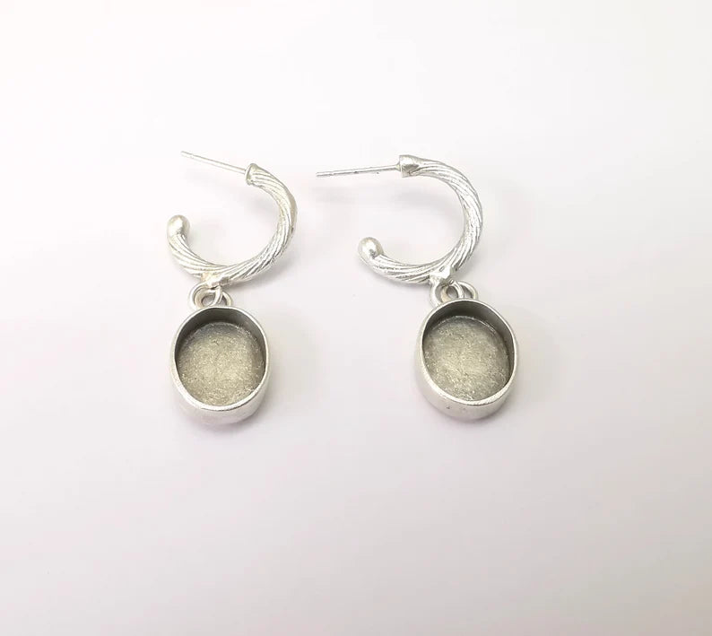 Earring Stud Base, Oval Earring Blank, Ear Settings Resin Bezel, Cabochon Mounting, Antique Silver Plated Brass (13x10mm blanks) G35626