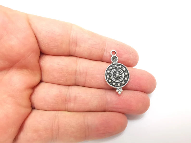5 Silver Charms, Boho Charms, Earring Charms, Silver Pendant, Ethnic Rustic Charms, Necklace Parts, Antique Silver Plated 29x16mm G35631