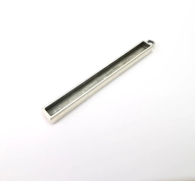 Long Rectangle Blank, Resin Kit, Charm Frame, Pendant Bezel, Earring Base, Cabochon inlay Mountings, Antique Silver Plated 69x5mm G35641
