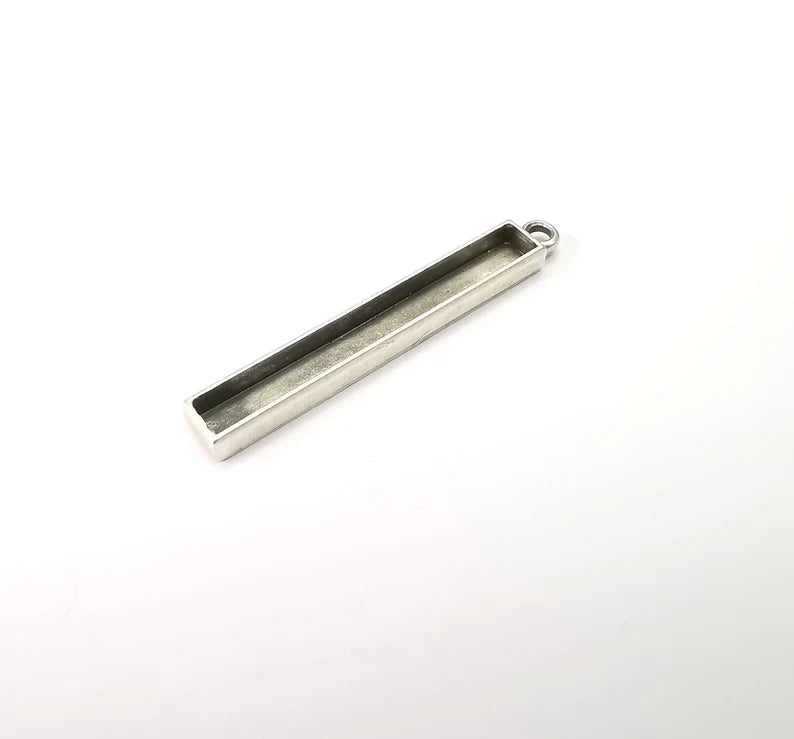 Long Rectangle Blank, Resin Kit, Charm Frame, Pendant Bezel, Earring Base, Cabochon inlay Mountings, Antique Silver Plated 49x5mm G35643