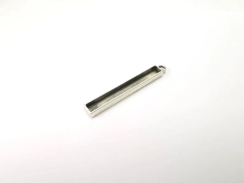 Long Rectangle Blank, Resin Kit, Charm Frame, Pendant Bezel, Earring Base, Cabochon inlay Mountings, Antique Silver Plated 49x5mm G35643