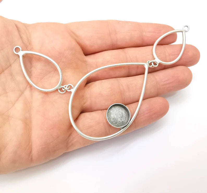 Drop Collar Pendant Bezel, Cabochon Blank, Locket Pendant Base, inlay Mounting, Resin Necklace, Antique Silver Plated Brass 130x46mm G35675