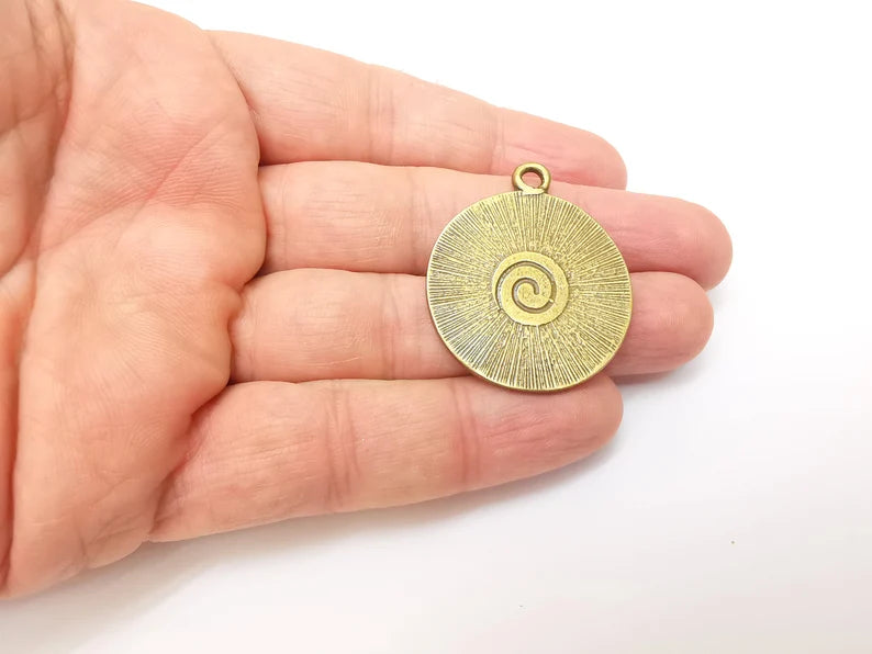 Bronze Pendant, Bronze Charms, Earring Charms, Dangle Pendant, Earring Charms Necklace Pendant, Antique Bronze Plated Metal 39x32mm G35680