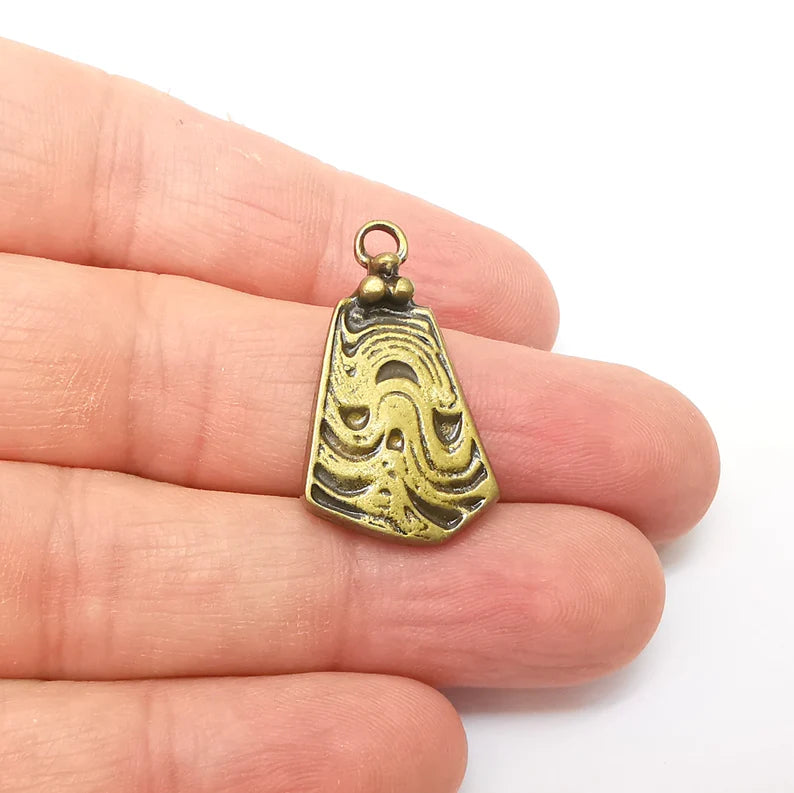2 Bronze Dangle Charms, Hammered Boho Charm, Rustic Charm, Earring Charm, Bronze Pendant, Necklace Parts, Antique Bronze Plated 30x17mm G35684