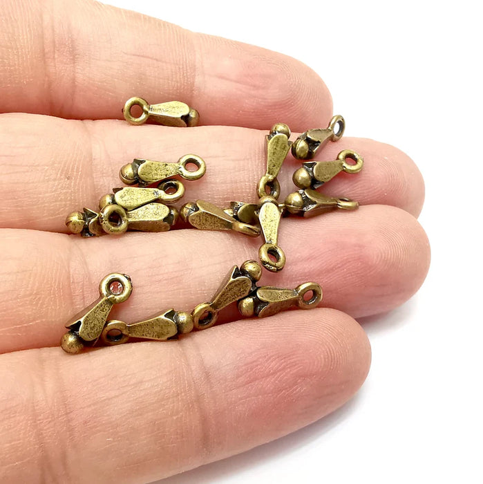 10 Spike Charms, Small Charms, Earring Charms, Bronze Pendant, Necklace Pendant, Antique Bronze Plated Metal 13x4mm G35694