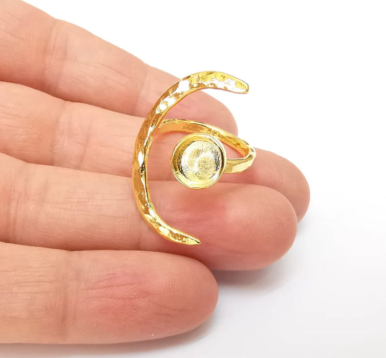 Gold Ring Crescent Setting, Moon Ring Blank, Resin Bezel, Celestial Ring Mounting, Epoxy Frame, Adjustable Antique Gold Plated 8mm G35568