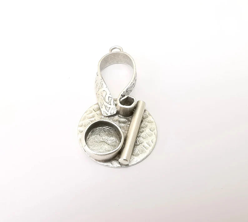 Silver Pendant Blank, Cabochon Bezel, Locket Pendant Base, inlay Mountings, Resin Necklace, Antique Silver Plated Brass (8mm blank) G35544