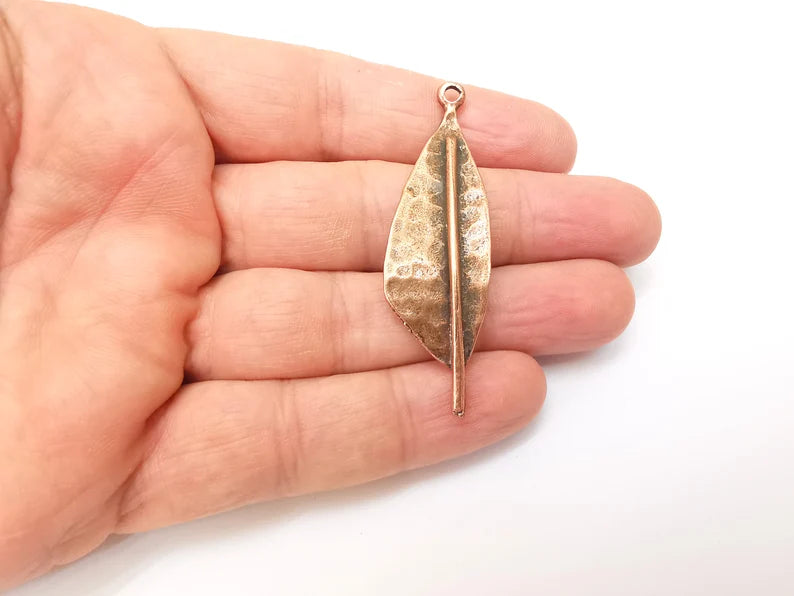 Copper Dangle Charms, Hammered Boho Charm, Rustic Charm, Earring Charm, Copper Pendant, Necklace Parts, Antique Copper Plated 60x17mm G35703