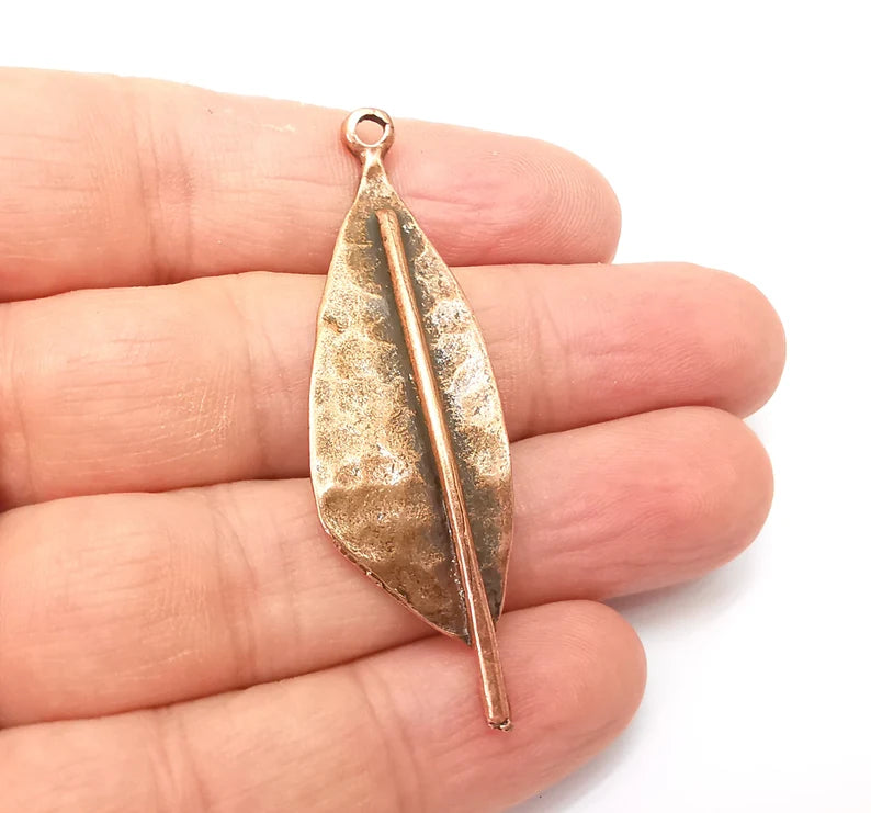 Copper Dangle Charms, Hammered Boho Charm, Rustic Charm, Earring Charm, Copper Pendant, Necklace Parts, Antique Copper Plated 60x17mm G35703