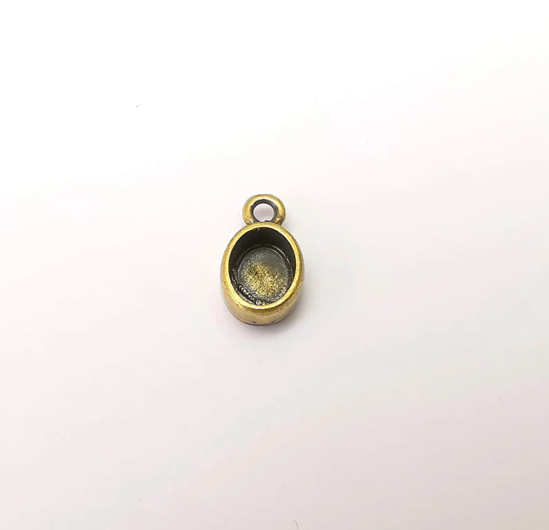 5 Oval Pendant Blanks, Resin Bezel Bases, Mosaic Mountings, Dry flower Frame, Polymer Clay base, Antique Bronze Plated (8x6mm) G36072
