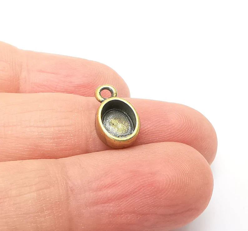 5 Oval Pendant Blanks, Resin Bezel Bases, Mosaic Mountings, Dry flower Frame, Polymer Clay base, Antique Bronze Plated (8x6mm) G36072
