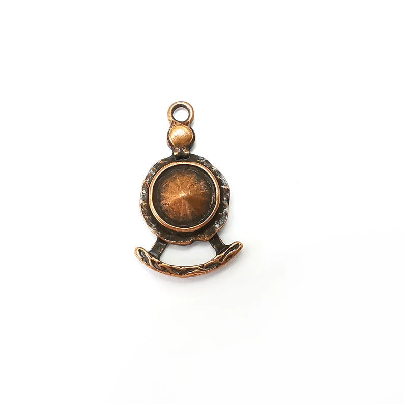 Copper Dangle Charms, Hammered Boho Charm, Rustic Charm, Earring Charm, Copper Pendant, Necklace Parts, Antique Copper Plated 31x18mm G35707