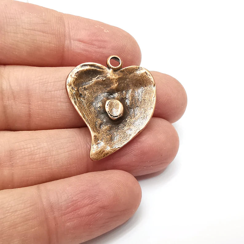 Copper Heart Dangle Charms, Love Charm, Rustic Charm, Earring Charm, Copper Pendant, Necklace Parts, Antique Copper Plated 31x26mm G35710