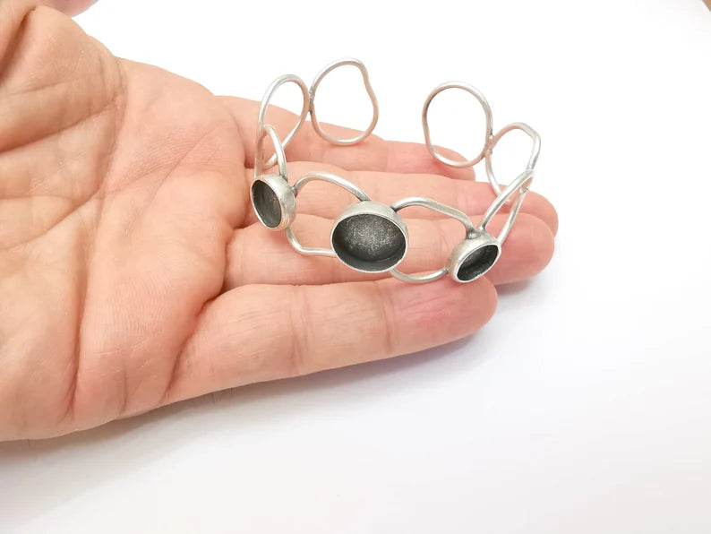 Wire Circle Bracelet, Large Cuff, Bangle Bezel, Resin Blank, Wristband Cabochon Base, Adjustable Antique Silver Brass 10mm and 14mm G35721