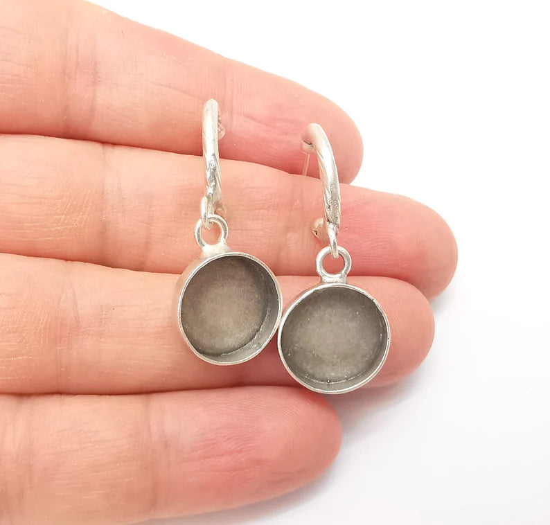 Earring Stud Base, Earring Blank, Ear Settings Resin Bezel, Cabochon Mounting, Antique Silver Plated Brass (14mm blanks) G35724