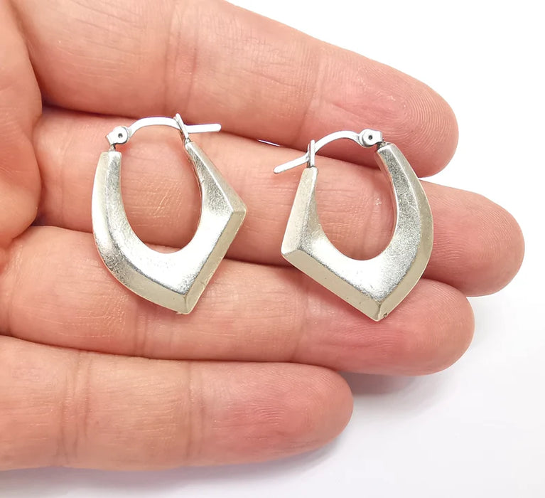 Silver Hoop Earrings, Antique Silver Plated Hoop Earring, Findings (30x24mm) G35749