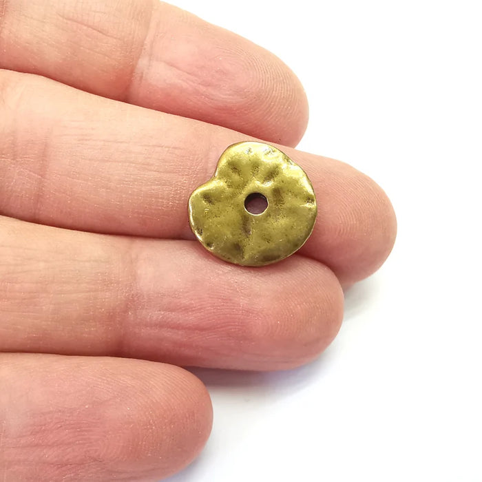 5 Hammered Disc, Middle Hole Charms, Antique Bronze Plated Charms (16mm) G35777