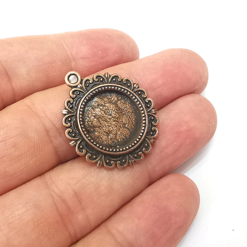 2 Copper Dangle Charms Blank, Earring Charms Base, Cabochon Bezel, inlay Mounting, Resin Necklace, Antique Copper plated 15mm G35788
