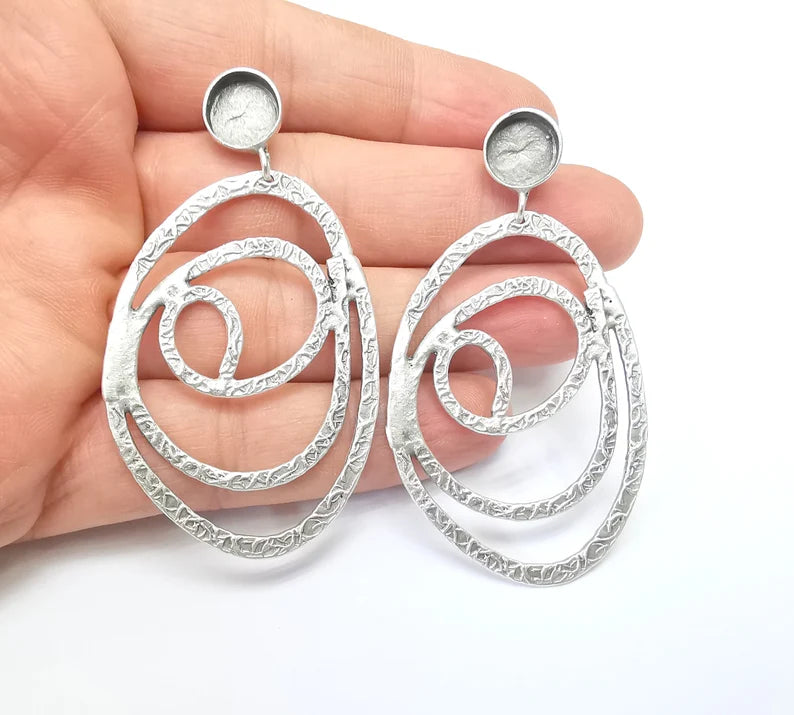 Circled Earring Base, Dangle Resin Earring Blank, Ear Settings Bezel, Cabochon Mountings, Antique Silver Plated Brass (10mm blanks) G35616