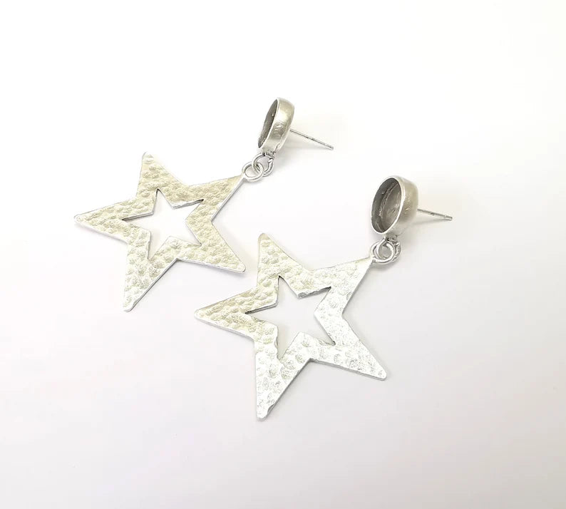 Star Dangle Earring Base, Crescent Earring Blank, Ear Setting Resin Bezel, Cabochon Mounting, Antique Silver Plated Brass 10mm blanks G35618