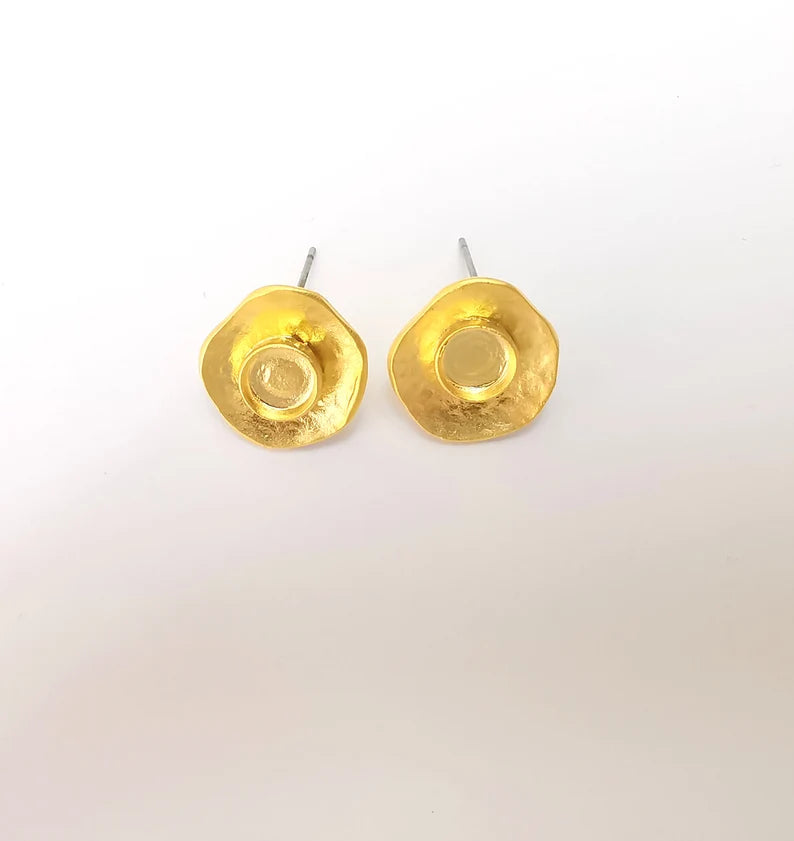 Earring Stud Base, Earring Blank, Ear Settings Resin Bezel, Cabochon Mounting, Gold Plated Brass (6mm blanks) G35844