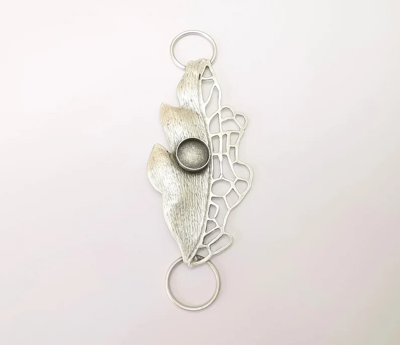 Large Leaf Collar Pendant Connector, Cabochon Blank, Locket Pendant Base, Resin Necklace, Antique Silver Plated Brass 131x48mm G35678