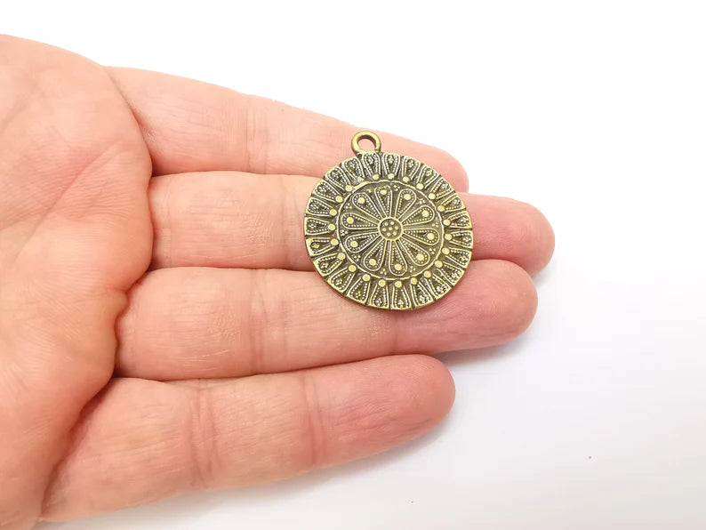 Bronze Pendant, Mandala Charms, Earring Charms, Dangle Pendant, Locket Pendant, Necklace Pendant, Antique Bronze Plated Metal 39x32mm G35681