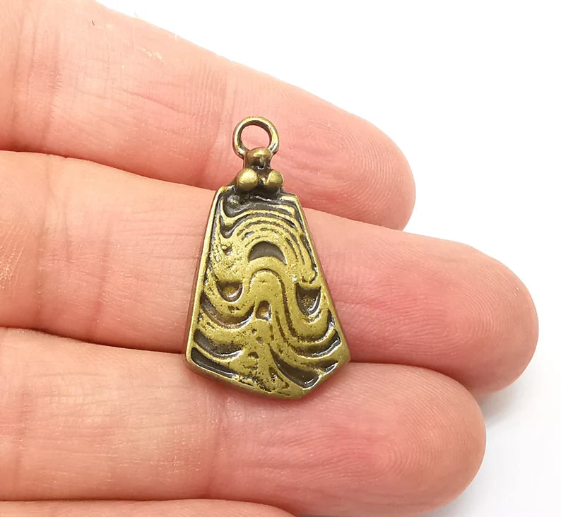2 Bronze Dangle Charms, Hammered Boho Charm, Rustic Charm, Earring Charm, Bronze Pendant, Necklace Parts, Antique Bronze Plated 30x17mm G35684