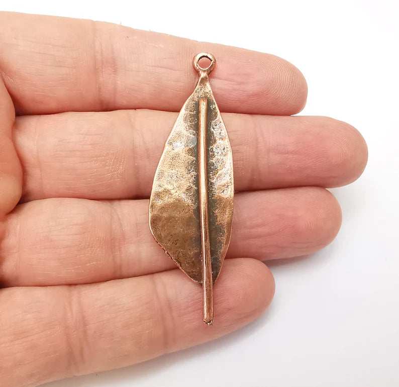 Copper Dangle Charms, Hammered Boho Charm, Rustic Charm, Earring Charm, Copper Pendant, Necklace Parts, Antique Copper Plated 60x17mm G35703