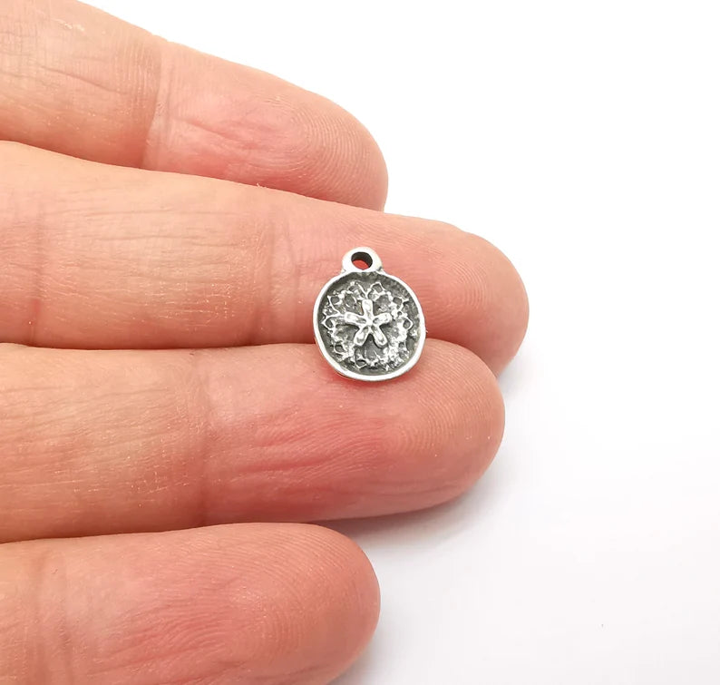 5 Silver Dangle Charms, Boho Charms, Rustic Charms, Earring Charms, Silver Pendant, Necklace Parts, Antique Silver Plated 13x10mm G35706
