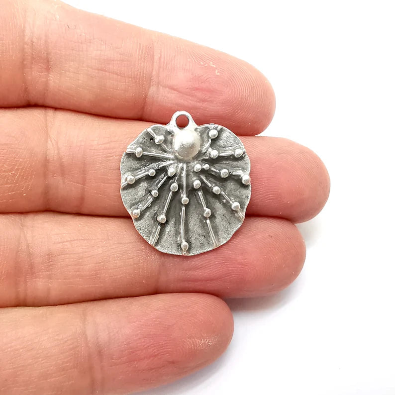 Silver Dangle Charms, Boho Charms, Rustic Charms, Earring Charms, Silver Pendant, Necklace Parts, Antique Silver Plated 27x24mm G35716