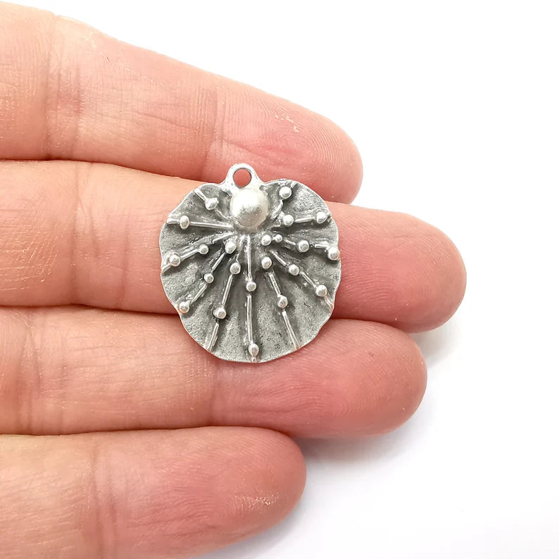 Silver Dangle Charms, Boho Charms, Rustic Charms, Earring Charms, Silver Pendant, Necklace Parts, Antique Silver Plated 27x24mm G35716