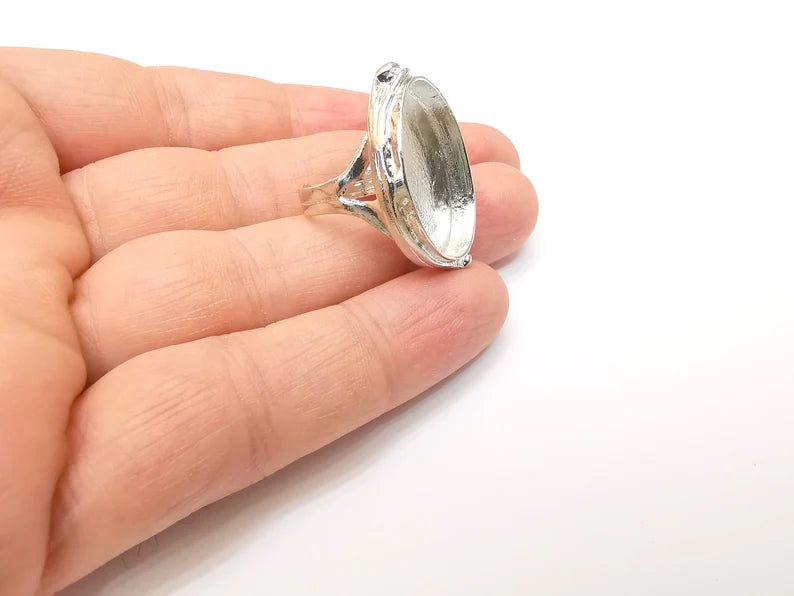 Shiny Silver Oval Ring Setting, Cabochon Blank, Resin Bezel, Ring Mounting, Epoxy Frame Base, Adjustable Rhodium Plated Brass 25x18mm G35719