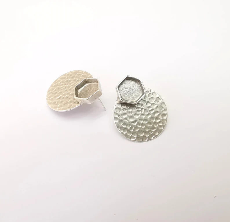 Earring Stud Base, Hammered Earring Blank, Ear Settings Resin Bezel, Cabochon Mounting, Antique Silver Plated Brass (10mm blanks) G35726