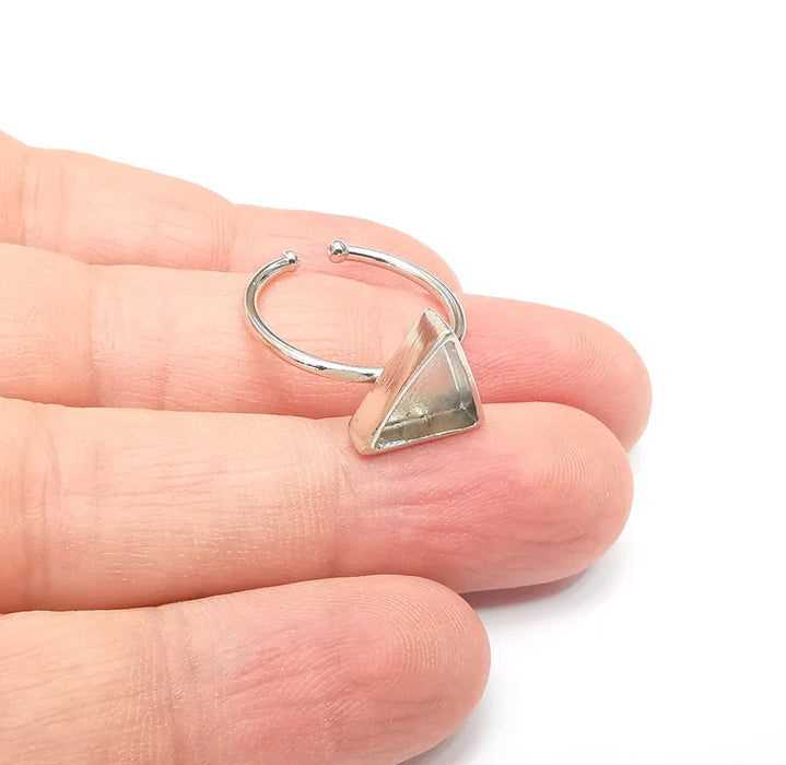 Shiny Silver Triangle Ring Setting, Cabochon Blank, Resin Bezel, Ring Mounting, Epoxy Frame, Adjustable Rhodium Plated Brass 10mm G35883