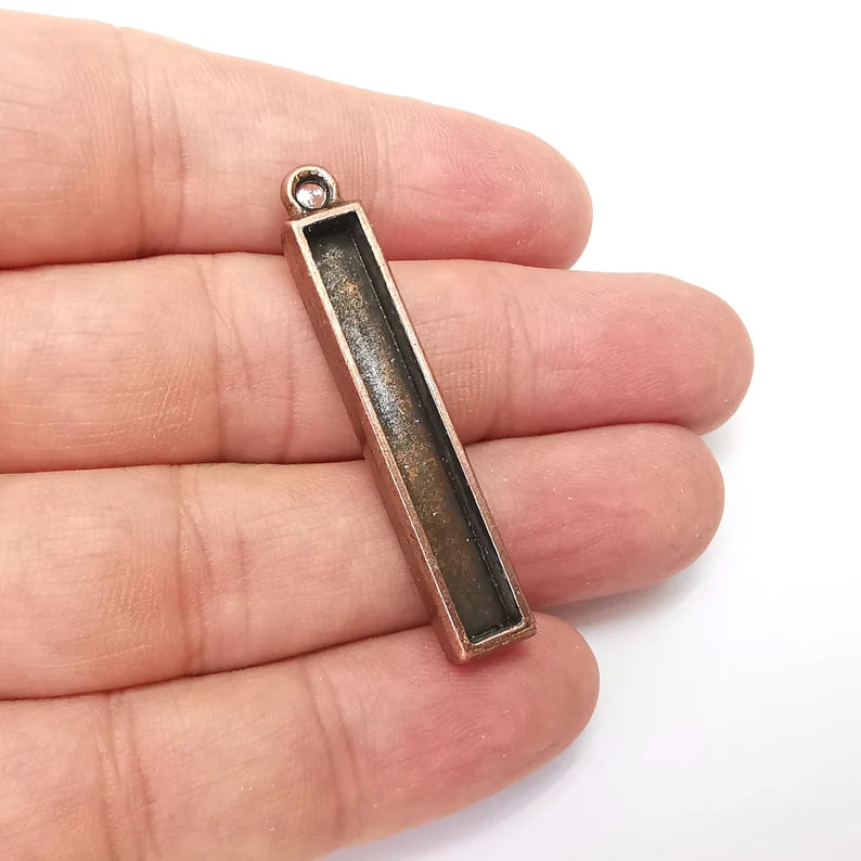 Long Rectangle Blank, Resin Kit, Charm Frame, Pendant Bezel, Earring Base, Cabochon inlay Mountings, Antique Copper Plated 40x5mm G35888