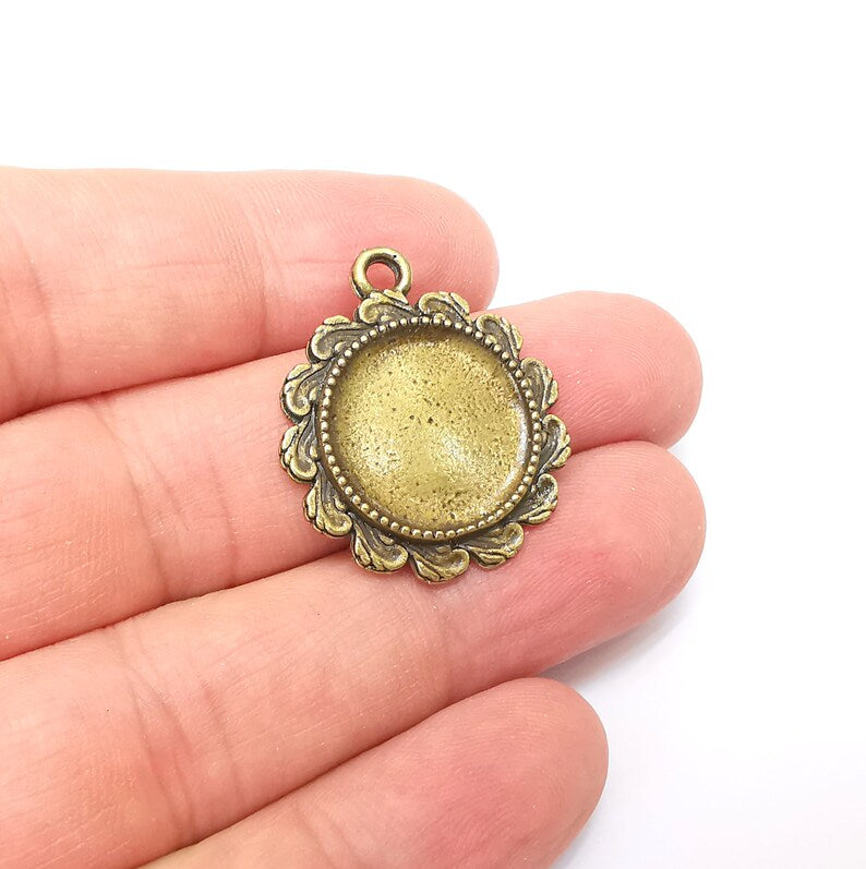Bronze Dangle Charms Blank, Earring Charms Base, Cabochon Bezel, inlay Mounting, Resin Necklace, Antique Bronze Plated 16mm G35908