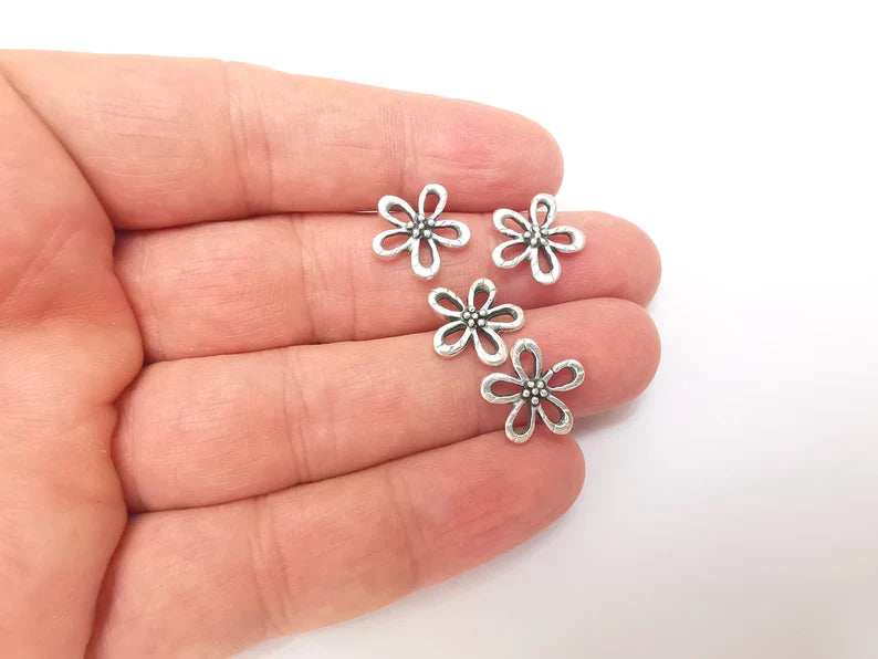 10 Flower Charm, Flower Findings Connector, (Double sided) Bracelet Component, Earring Charm, Necklace Parts, Antique Silver Plated 14mm G35922