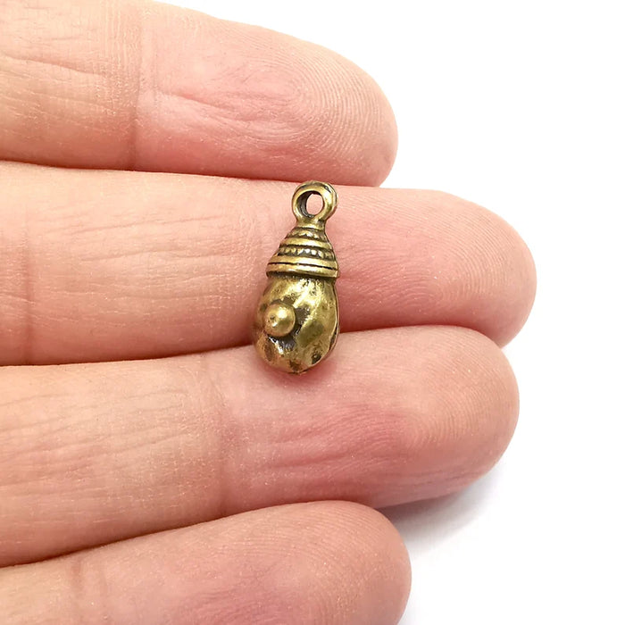 2 Bronze Drop Charms, Boho Charms, Rustic Charms, Earring Charms, Bronze Pendant, Necklace Parts, Antique Bronze Plated 17x9mm G35743