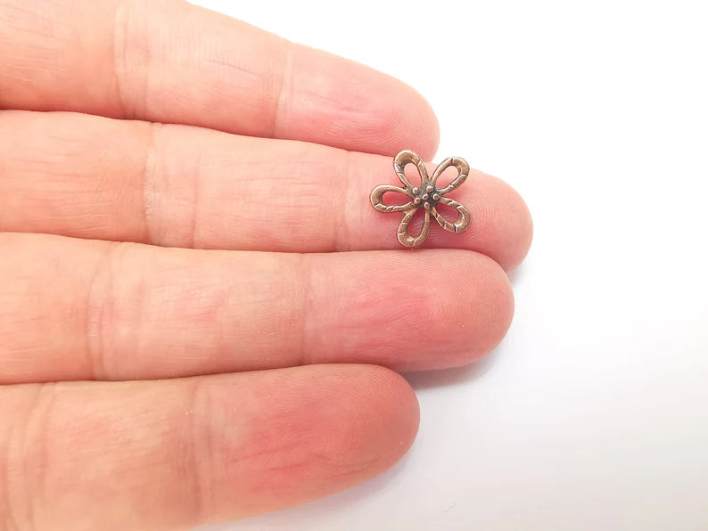 10 Flower Charms, Flower Findings, Flower Connector, Bracelet Component, Earring Charm, Necklace Parts, Antique Copper Plated 14mm G35925