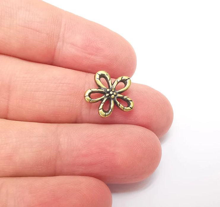 10 Flower Charms, Flower Findings, Flower Connector, Bracelet Component, Earring Charm, Necklace Parts, Antique Bronze Plated 14mm G35948