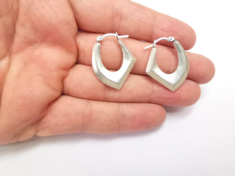 Silver Hoop Earrings, Antique Silver Plated Hoop Earring, Findings (30x24mm) G35749