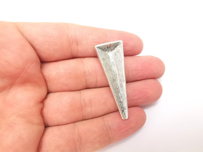 Dangle Brushed Charms, Triangle Charms, Ethnic Earring Charms, Silver Rustic Pendant, Necklace Parts, Antique Silver Plated 46x17mm G35943