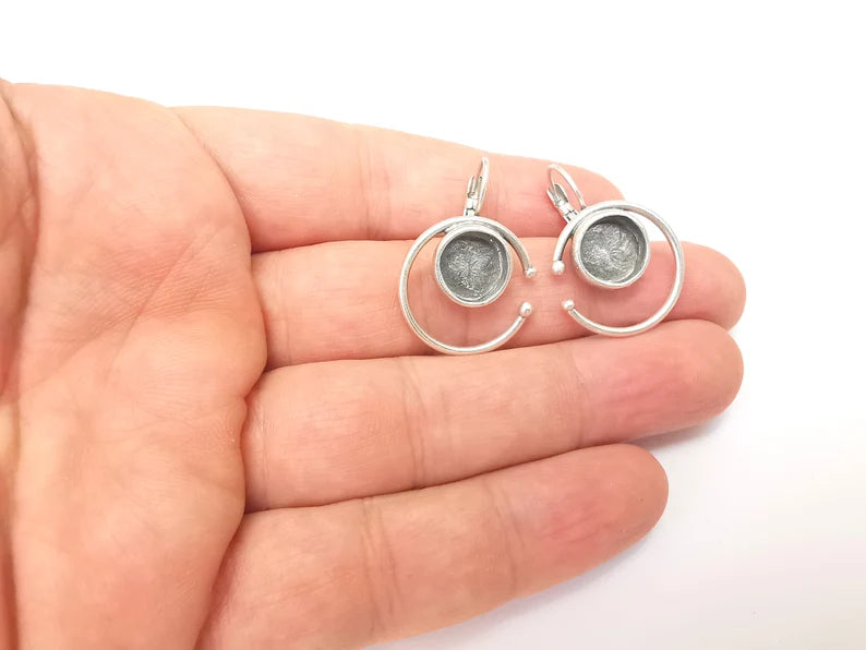 Silver Earring Base, Earring Blank, Ear Settings Bezel, Resin Blank, Cabochon Mountings, Antique Silver Plated Brass (10mm blanks) G35945